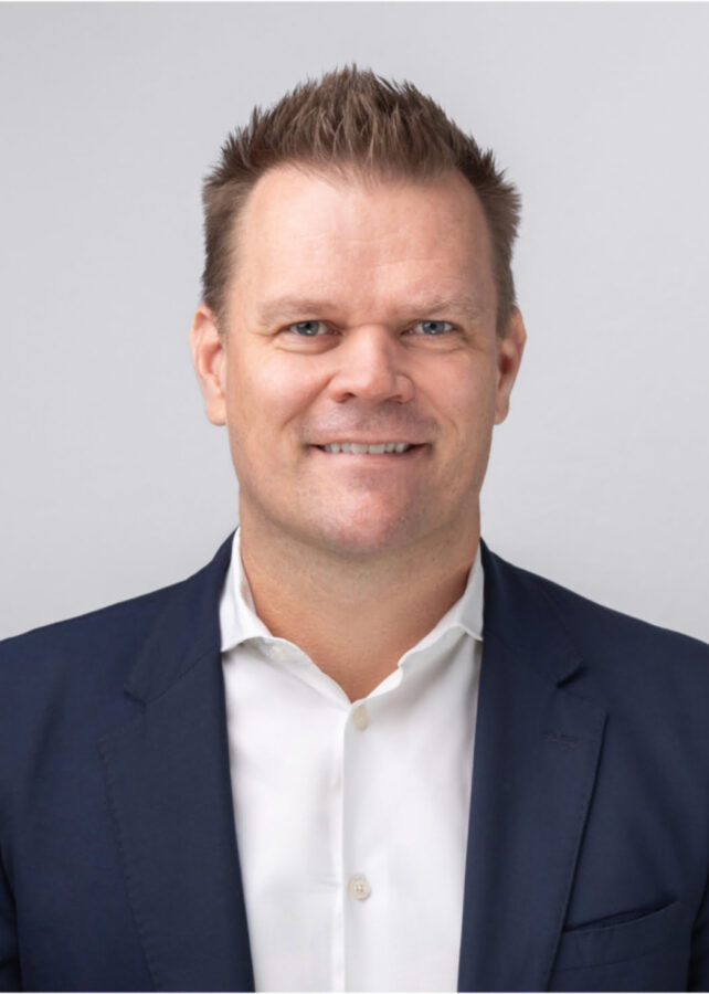 Brett Warren