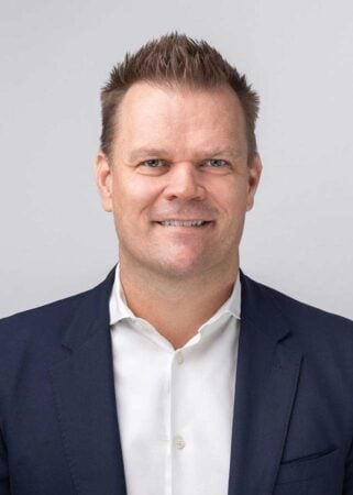 Brett Warren