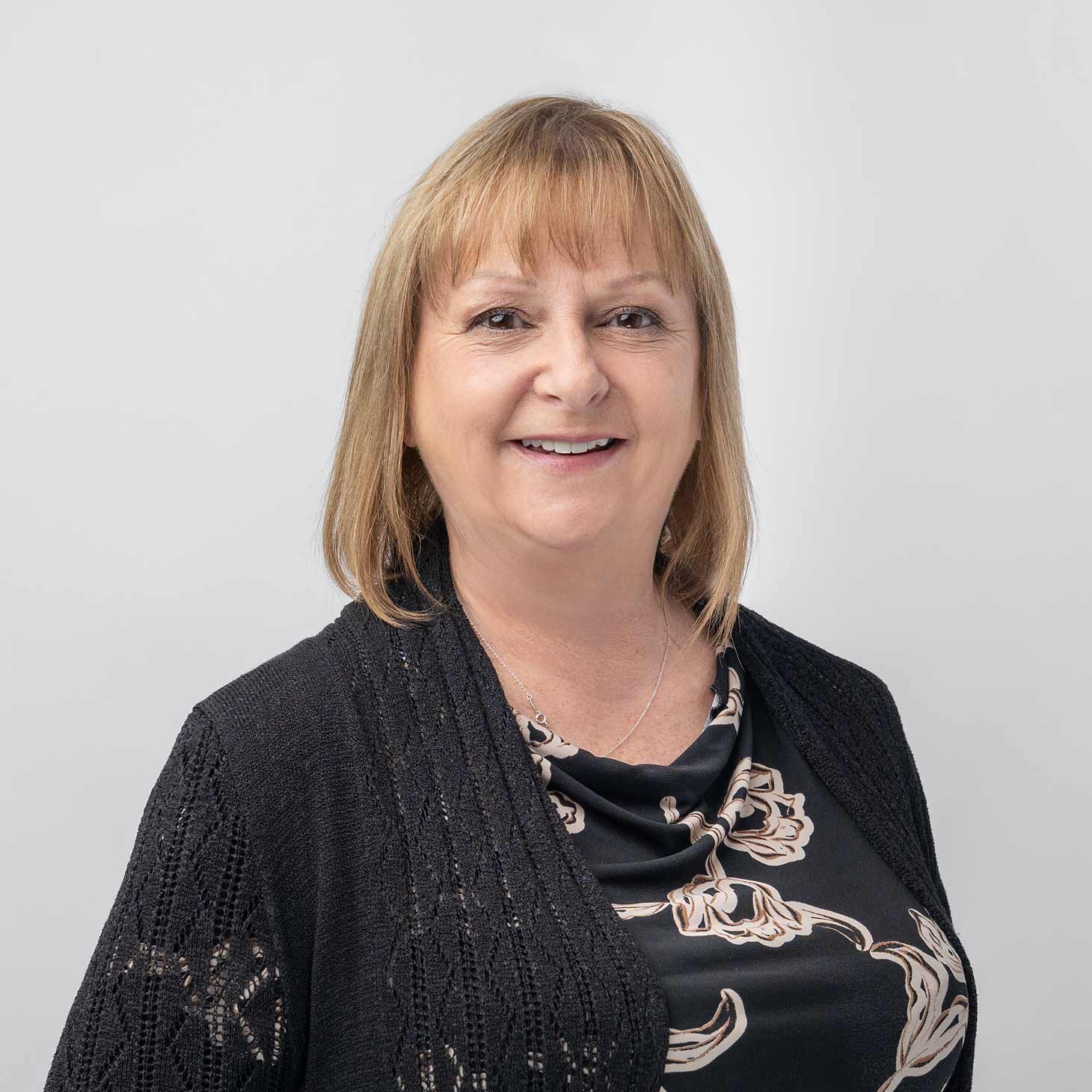 Shelley MacGregor